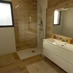 Agreable Neuve Orientee Vers La Nature Et Le Coucher De Soleil! لي فيردون سور ميه