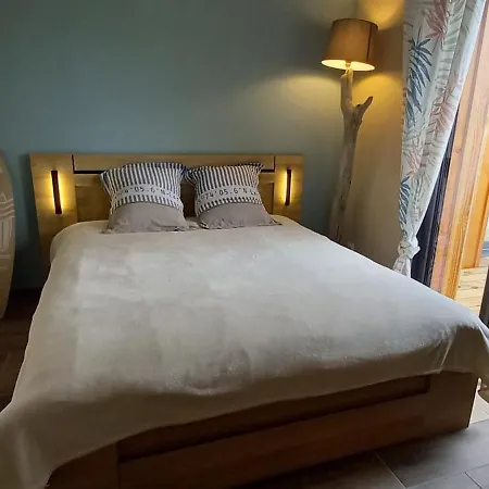 Agreable Neuve Orientee Vers La Nature Et Le Coucher De Soleil! Villa *